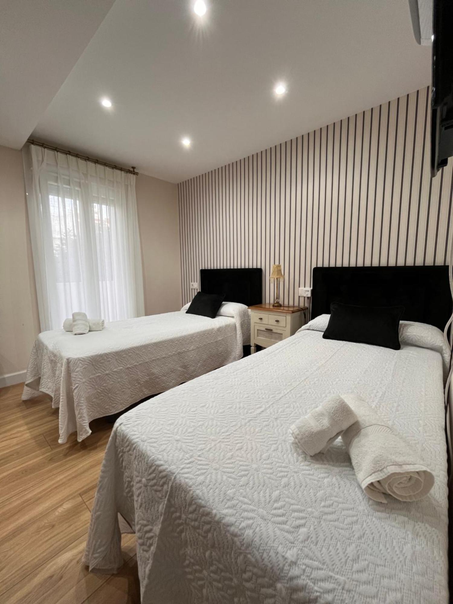 Apartamento Orilla De Triana Sevilha Exterior foto